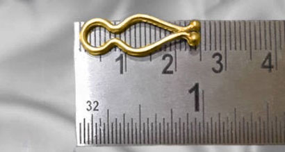 Solid 14ct gold nipple clip jewellery sold as a pair